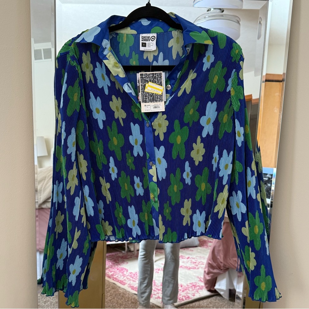 NWT • Target Sammy B • Adult Pleated Cropped Shirt - Picture 4 of 7